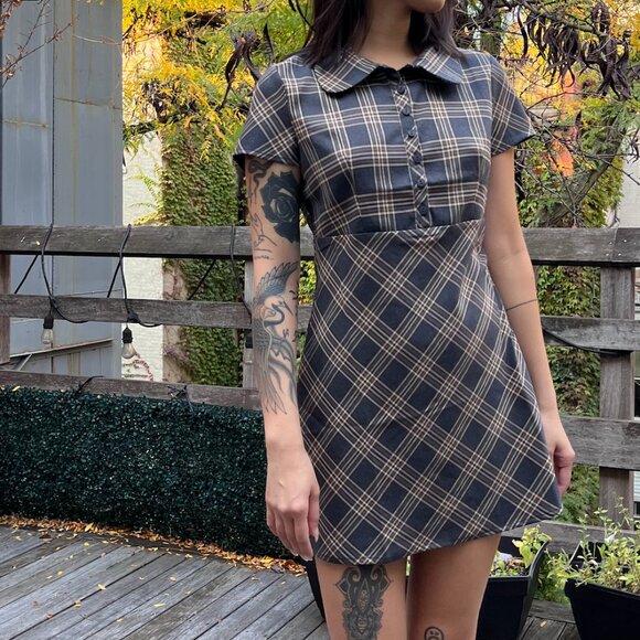 BRAND NEW Dolls Kill Current Mood Casting Call Mini Dress in Plaid | Small - Picture 1 of 5